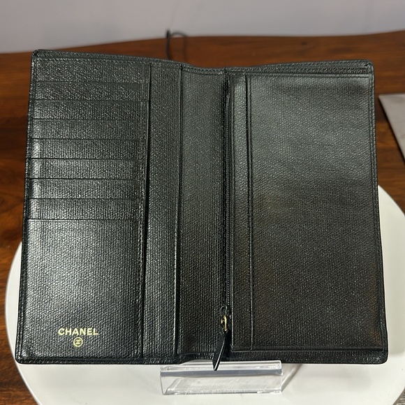 Chanel CoCo Button Long Wallet - Picture 8 of 17